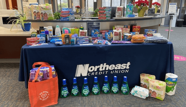 Northeast CU Branches Participate in Holiday Drives